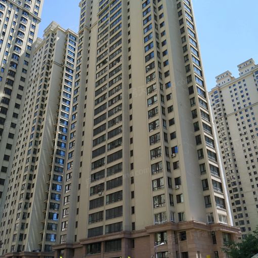 中兴家园1室1厅1卫西南北朝向2000.00元/月出租