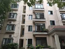 02年小区五房二卫,买一层送一层,南北通透,二中心进北双书包