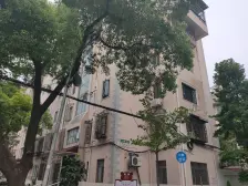 房型正气,采光充足,主卧朝南,繁华地段