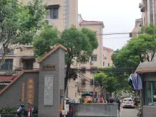 主卧朝南,小户型,交通便利,居家装修