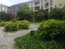 大开间,精装修,环境优美,主卧朝南,交通便利,采光充足