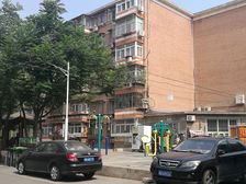 西井特钢楼两居室南北通透中间楼层