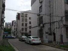 妙境公寓大四房 川中九年