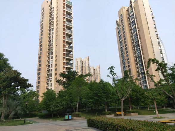 雅戈尔未来城二期实景图