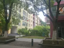 大三房,户型方正,采光充足,满五税少