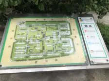 近地铁,近商场,出门就是购物一条街,出行便利