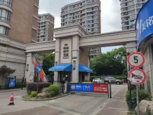 两梯两户 飞机横厅双阳台户型 近地铁 房龄新 带车位