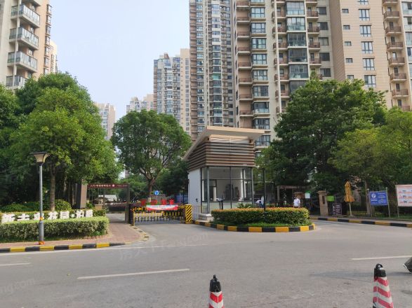 雅戈尔未来城二期实景图