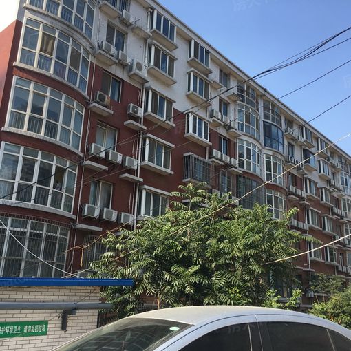 林溪花园住宅4室2厅2卫南北朝向2600.00元/月出租