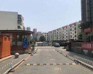 永兴小区低楼层南北通透,户型好,采光好,视野开阔