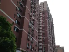 房东诚心卖房子,看房随时联系,房源产权清晰