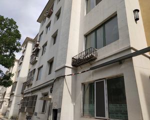 房本满二,阳光楼层 采光好,交通出行方便,户型格局佳