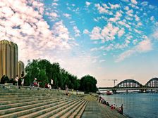 宝宇高档小区,可观江。环境优美物业管理好