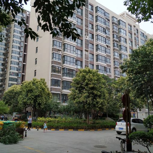 丰庆佳苑3室2厅2卫东南朝向3000.00元/月出租