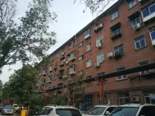 此房满五年,中间楼层,社区焕然一新,产权清晰