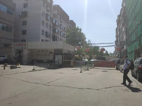 开发区管委会宿舍