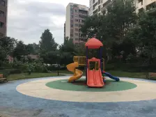 雍林雅苑 4室2厅 东南