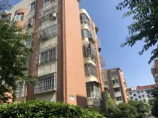 主卧朝南,环境优美,诚意出售,配套完善