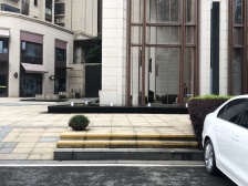 绿地朝阳中心(海珀悦庭)一期 南北通透,采光好 视野好,诚心出售