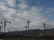 大名城红星天铂洋房 带小院和地下室 户型好 随时看