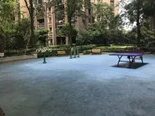 中庚城E组团 ,环境优美, 业主真心卖,出行方便。