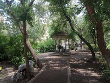 亚麻小区一楼南向精装修拎包入住