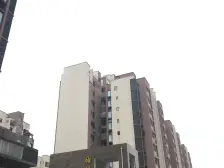 位于蔡家地铁站,蔡家天街旁,配套完善