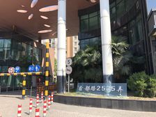 业主诚心出售,朝向好,楼层好,采光好
