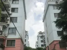 新上:必看好房,老客户委托出售,小区花园位置,楼层佳