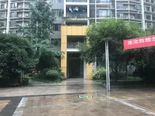 龙头寺 鲁能星城四街区三房137万