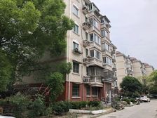8号线地-铁,复试买一层送一层,带露台精装修,108+60平