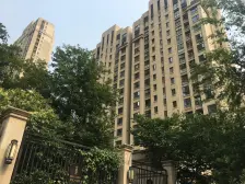 品质小区,环境优美,精装修,诚意出售