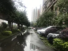 龙头寺 城市童话二房58万