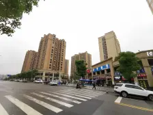 鹏润悦秀上东 2室1厅 西