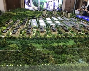 兰印府4室2厅南