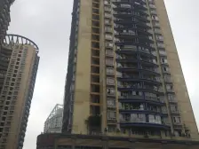 三峡广场 利得尔大厦三房175万