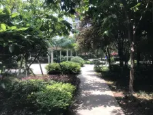 农业园区 华府春城六房200万