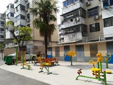 诚!新上4房两卫好装修采光好