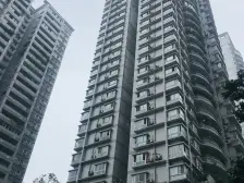 杨家坪商圈西郊+公务员小区住家环境好