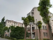 满5税费少,总价低,中间位置,户型方正