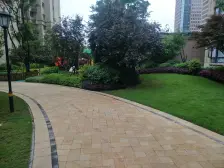 内圈位置洋房,中间楼层,横厅带露台,业主诚心出售。