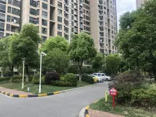 路劲主场二三期 2室2厅 南