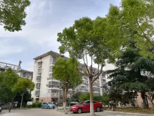 地.铁口复式房,6房3厅3卫,空中别墅