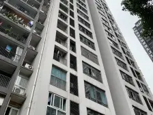 房屋位于石桥铺商圈内,交通便利,享双轻轨