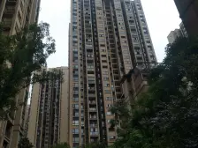 电梯高区,采光视野好,朝南看洋房住家安静。