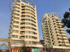 多层复试,双露台,使用面积大,户型好采光充足