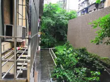 大溪沟 巴蜀综合楼三房305万