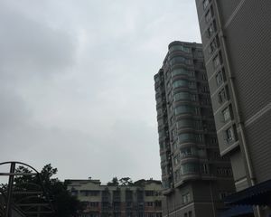 神仙树6号院1室0厅西南