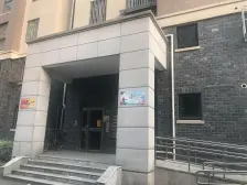 5号线金平路地铁站,电梯4房2卫,一梯2户东边套视野好