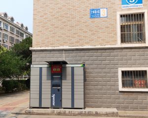 万达近,多层三楼,精装修,带地下室